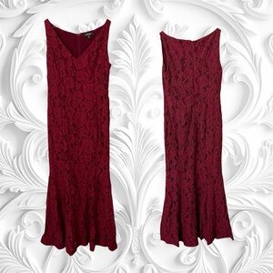 Lauren Ralph Lauren Women’s 14 Wine Lace V-Neck Maxi Dress